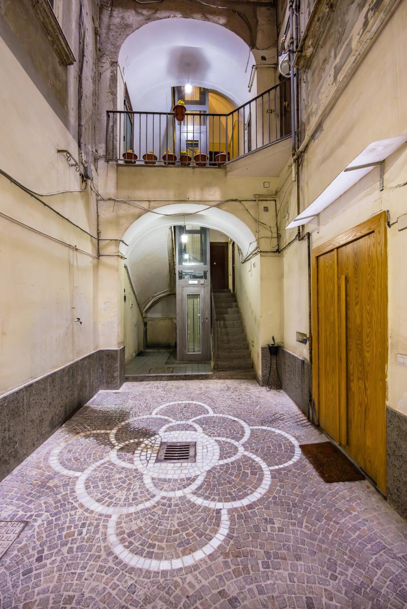 Отель Terrazza Terzo Cardine Неаполь Экстерьер фото